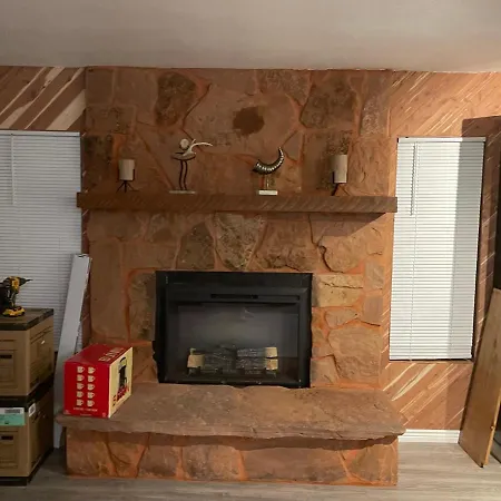 Crazy Horse - Apt 1